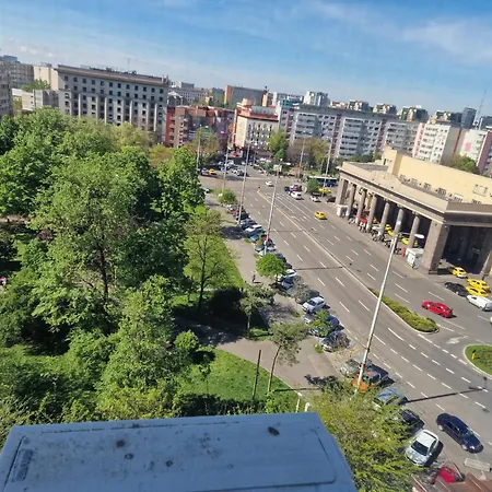 Gara De Nord Apartment Bucharest